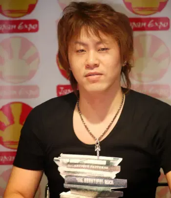 Hiro Mashima